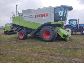 Moissonneuse-batteuse CLAAS lexion 580
