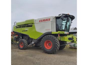 Moissonneuse-batteuse CLAAS lexion 750
