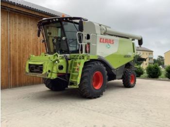 Moissonneuse-batteuse CLAAS lexion 750 montana