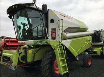 Moissonneuse-batteuse CLAAS tucano 320
