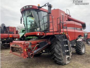 Moissonneuse-batteuse Case-IH axial flow 8230