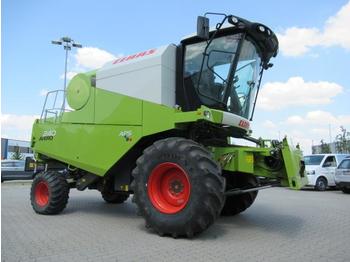 Moissonneuse-batteuse Claas AVERO 240