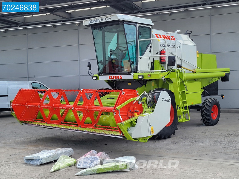 Moissonneuse-batteuse Claas Dominator 130 Dominator 130 4X2 4Mtr HEADER - PERKINS TIER 3