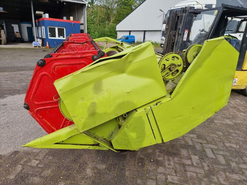 Moissonneuse-batteuse Claas Dominator 68s