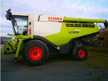 Moissonneuse-batteuse Claas LEXION 740