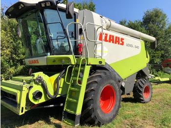 Moissonneuse-batteuse Claas Lexion 540