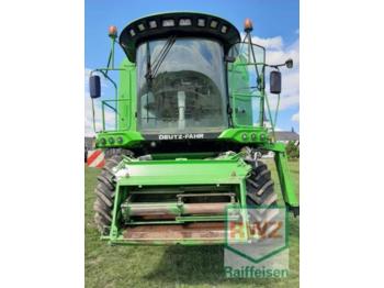 Moissonneuse-batteuse Deutz-Fahr 5695 hts