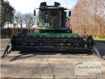 Moissonneuse-batteuse Fendt 5275 C