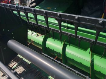 Moissonneuse-batteuse JOHN DEERE W 330