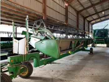 Moissonneuse-batteuse John Deere 635PF
