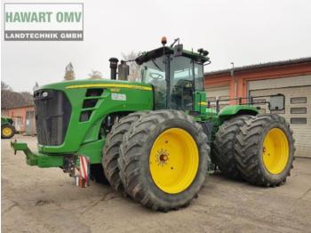 Moissonneuse-batteuse John Deere 9630