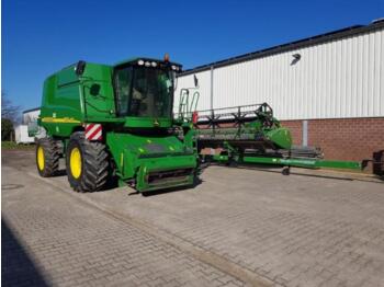 Moissonneuse-batteuse John Deere 9640 i wts