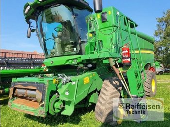 Moissonneuse-batteuse John Deere S690i