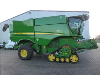 Moissonneuse-batteuse John Deere S 785