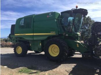 Moissonneuse-batteuse John Deere W540