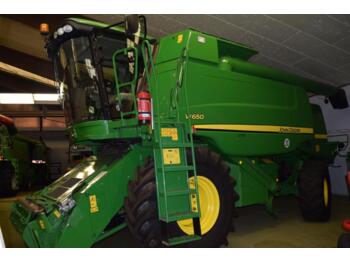 Moissonneuse-batteuse John Deere W 650