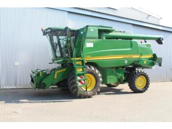 Moissonneuse-batteuse John Deere t560 hillmaster