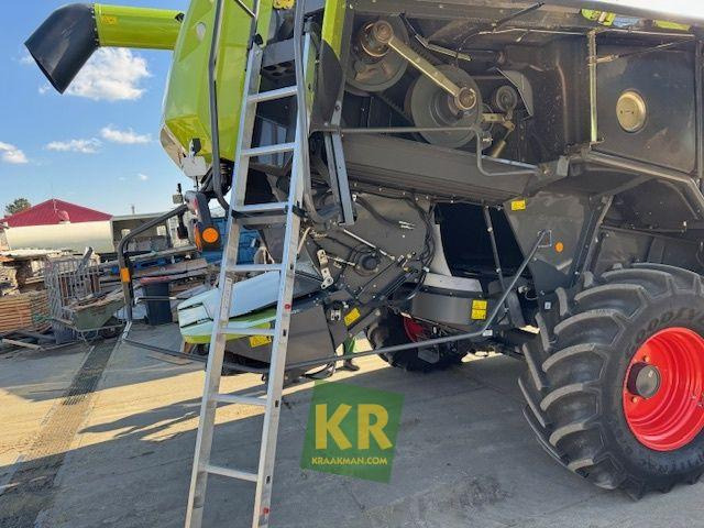 Moissonneuse-batteuse LEXION 750 Claas