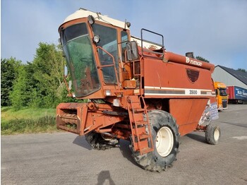 Moissonneuse-batteuse Laverda 3500