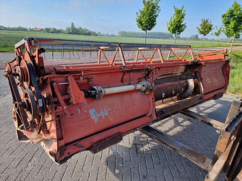 Moissonneuse-batteuse Laverda 3500