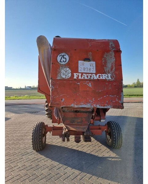 Moissonneuse-batteuse Laverda 3500