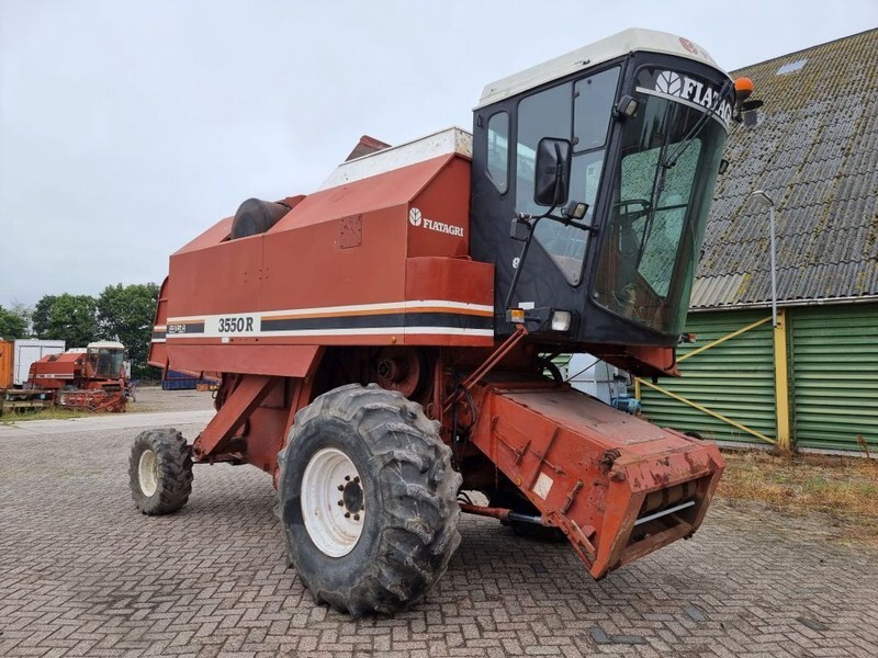 Moissonneuse-batteuse Laverda 3550 R