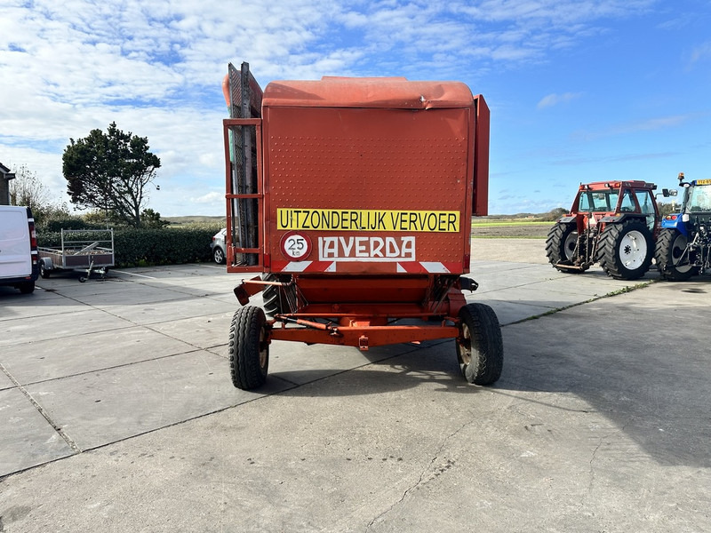Moissonneuse-batteuse Laverda M150