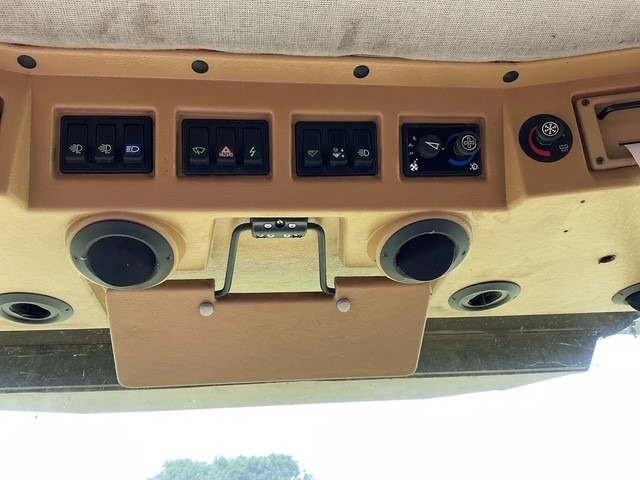 Moissonneuse-batteuse Massey Ferguson 38RS