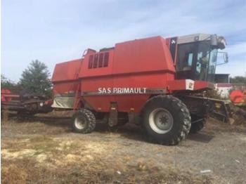 Moissonneuse-batteuse Massey Ferguson MF 38