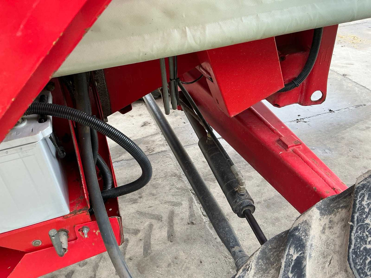 Moissonneuse-batteuse Massey ferguson MF30