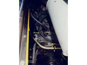 Moissonneuse-batteuse NEW HOLLAND TC5050