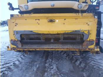 Moissonneuse-batteuse NEW HOLLAND cx880