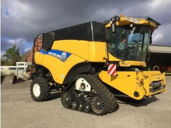 Moissonneuse-batteuse New Holland cr 9080