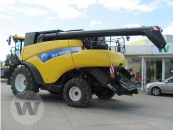 Moissonneuse-batteuse New Holland cr 9080 elevation