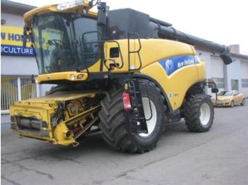 Moissonneuse-batteuse New Holland cr 9090 elevation