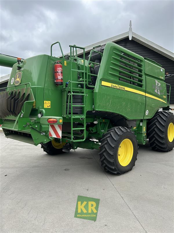 Moissonneuse-batteuse T660 John Deere
