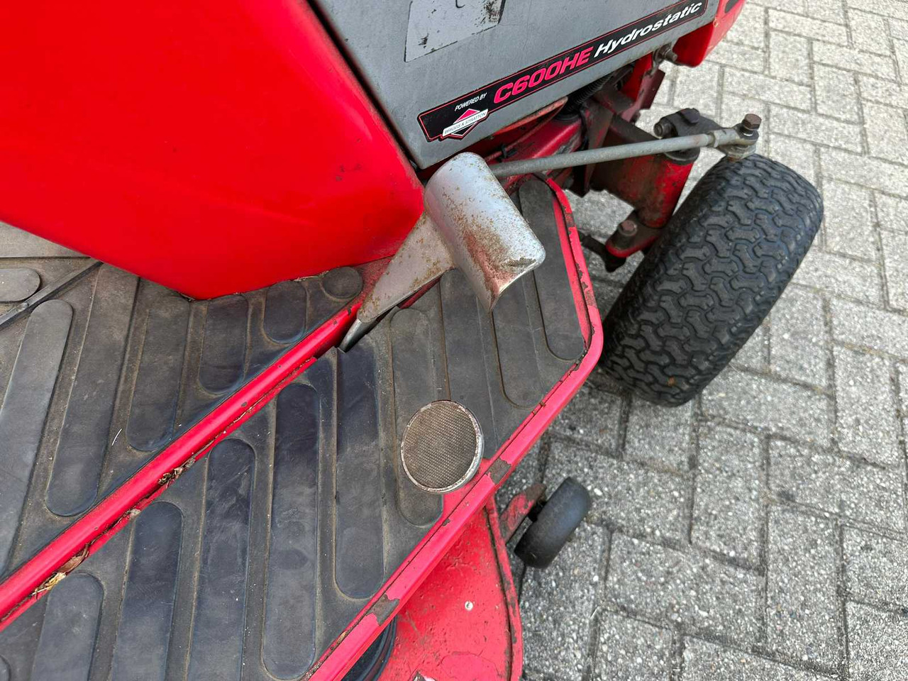 Motofaucheuse Countax C600HE