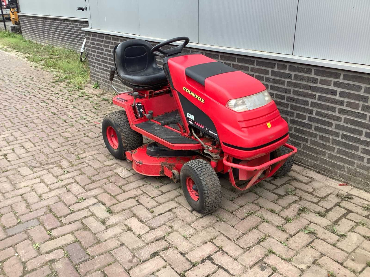 Motofaucheuse Countax c300m