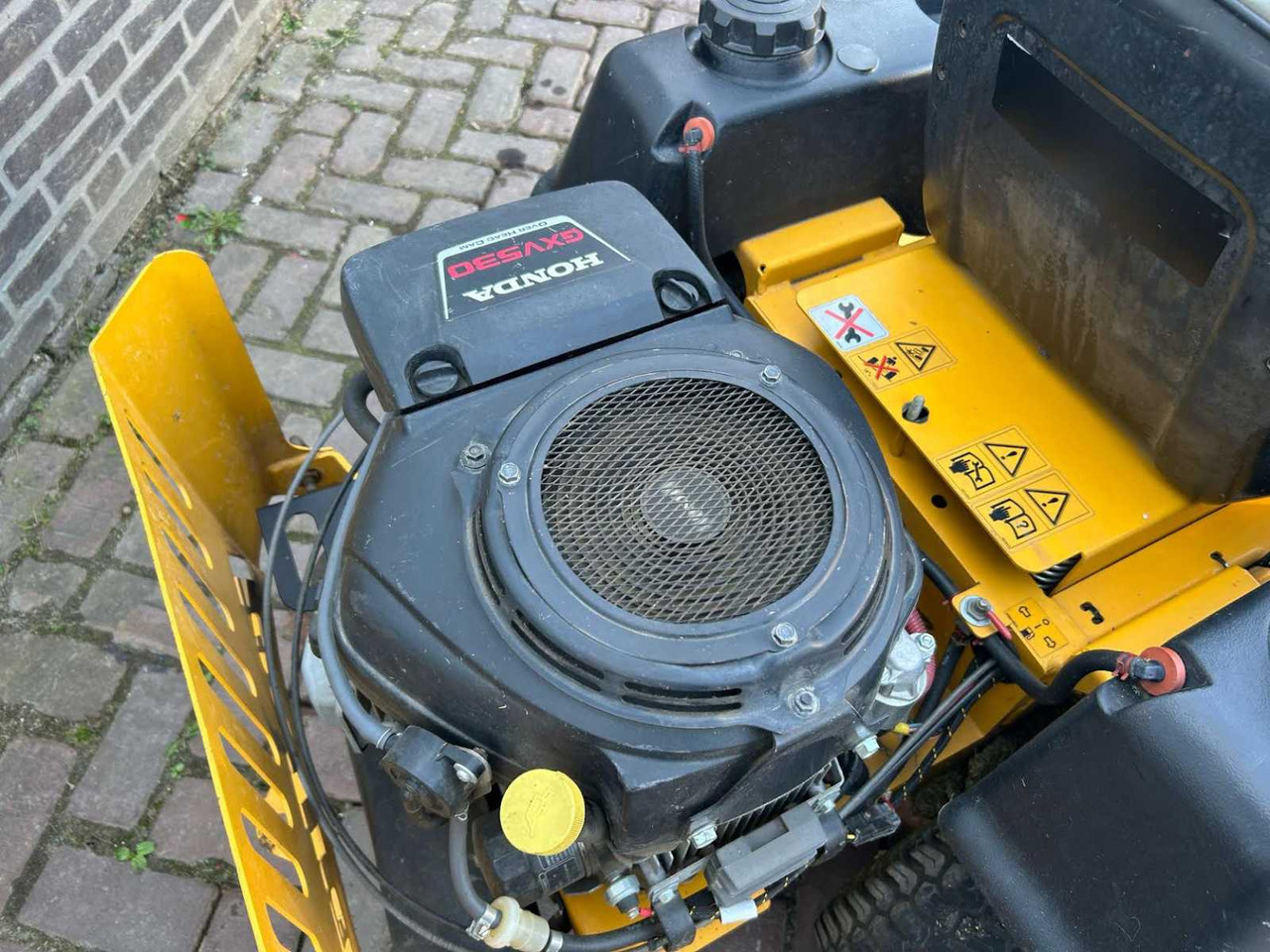 Motofaucheuse Hustler Fastrak
