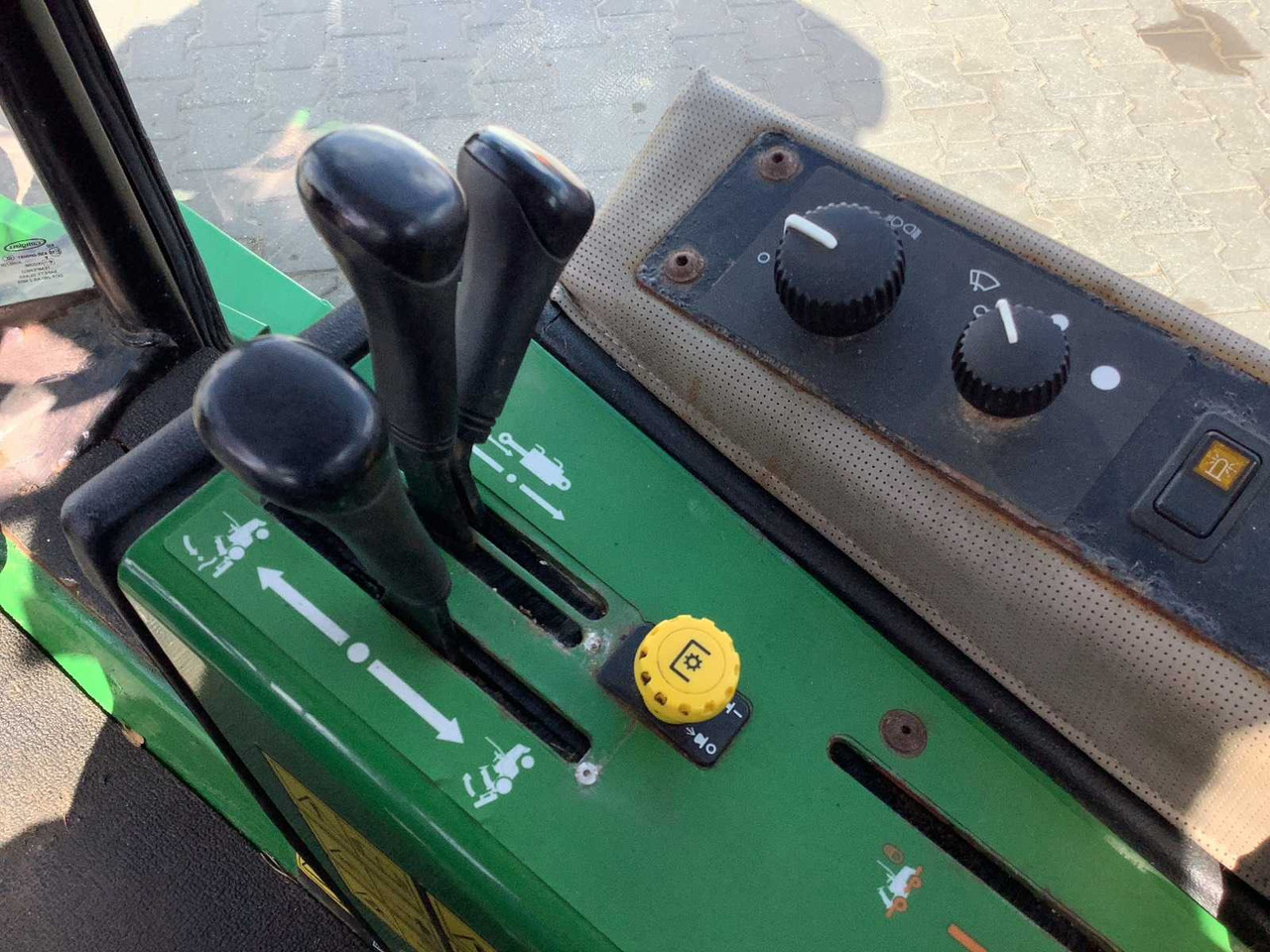 Motofaucheuse John Deere 1575 TerrainCut