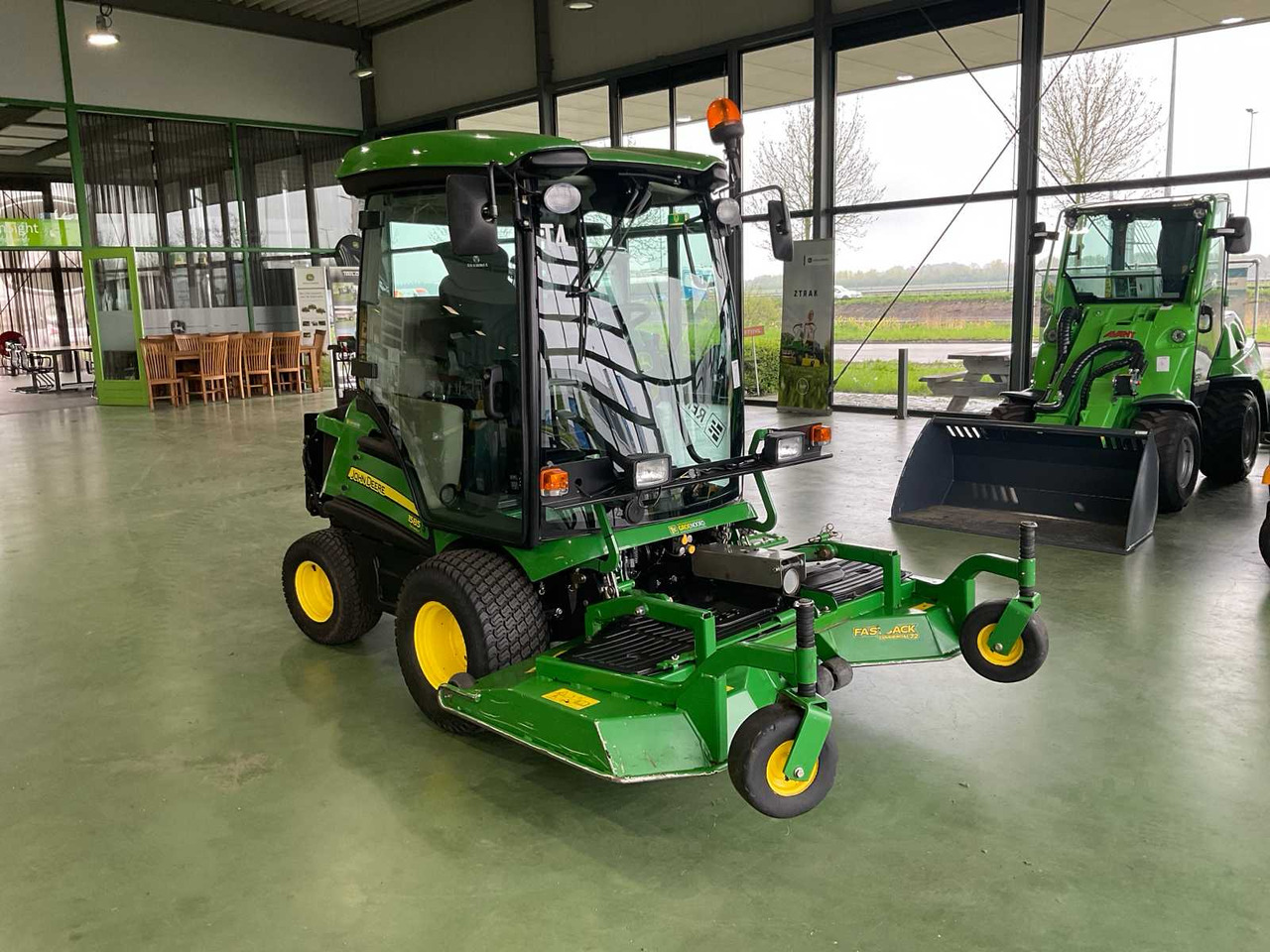 Motofaucheuse John Deere 1585 TerrainCut