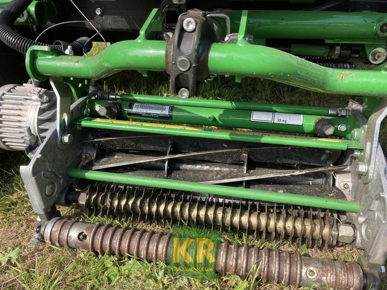 Motofaucheuse John Deere 8000A E-CUT