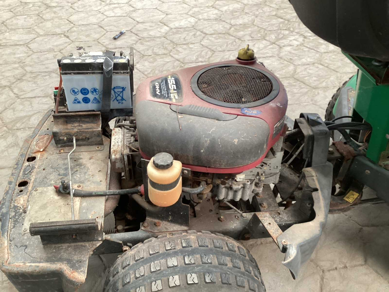 Motofaucheuse John Deere F 350