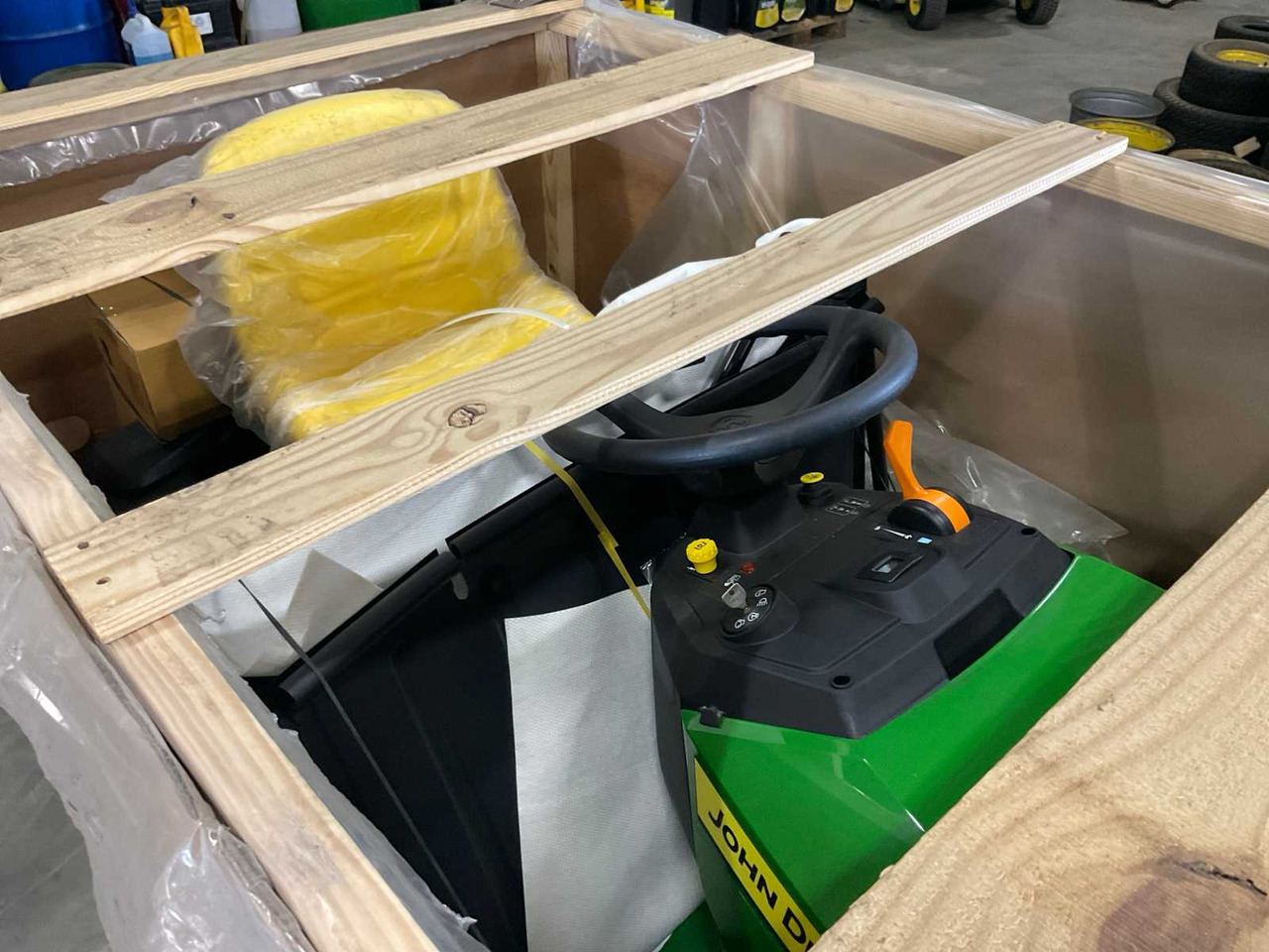 Motofaucheuse John Deere X167R