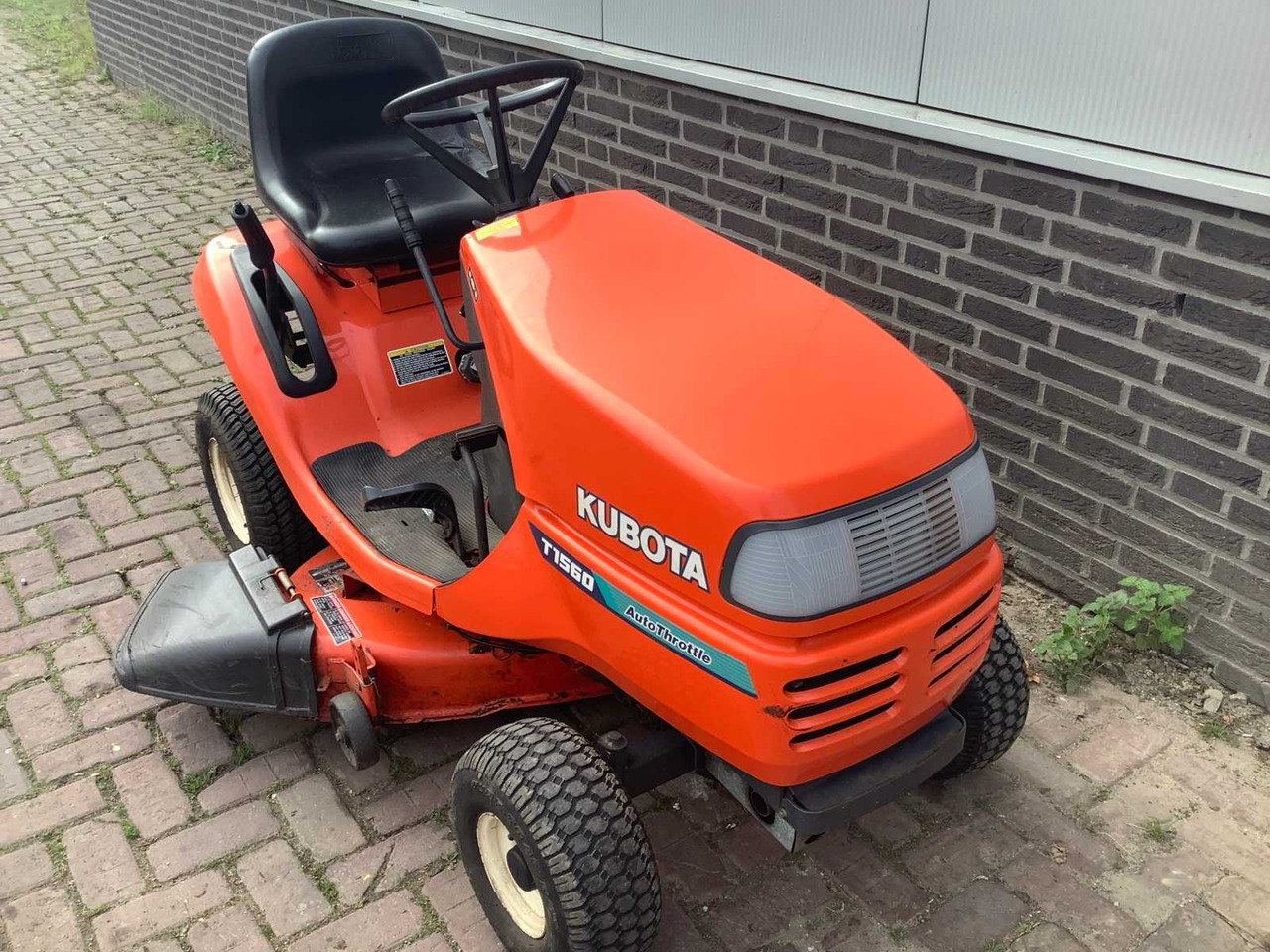 Motofaucheuse Kubota T1560