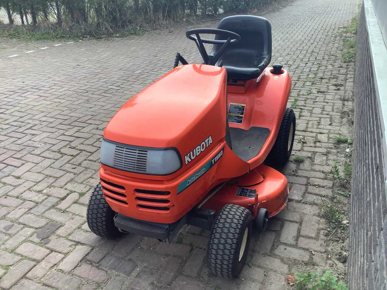 Motofaucheuse Kubota T1560