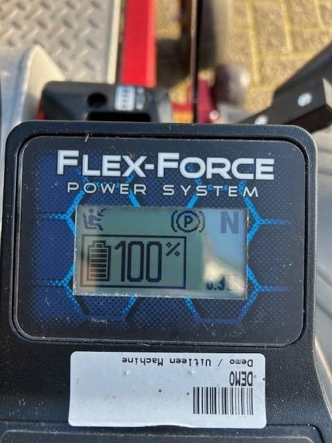 Motofaucheuse Toro Emr4275 zeroturn