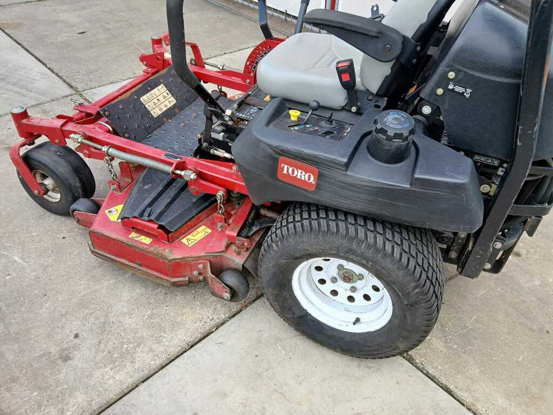 Motofaucheuse Toro Z master 7200