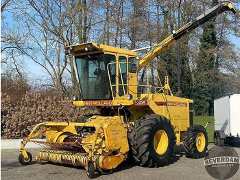 Machine agricole New Holland 2305 
