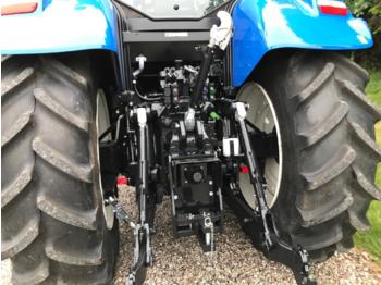 Tracteur agricole New Holland T7060 Tier 3: photos 1